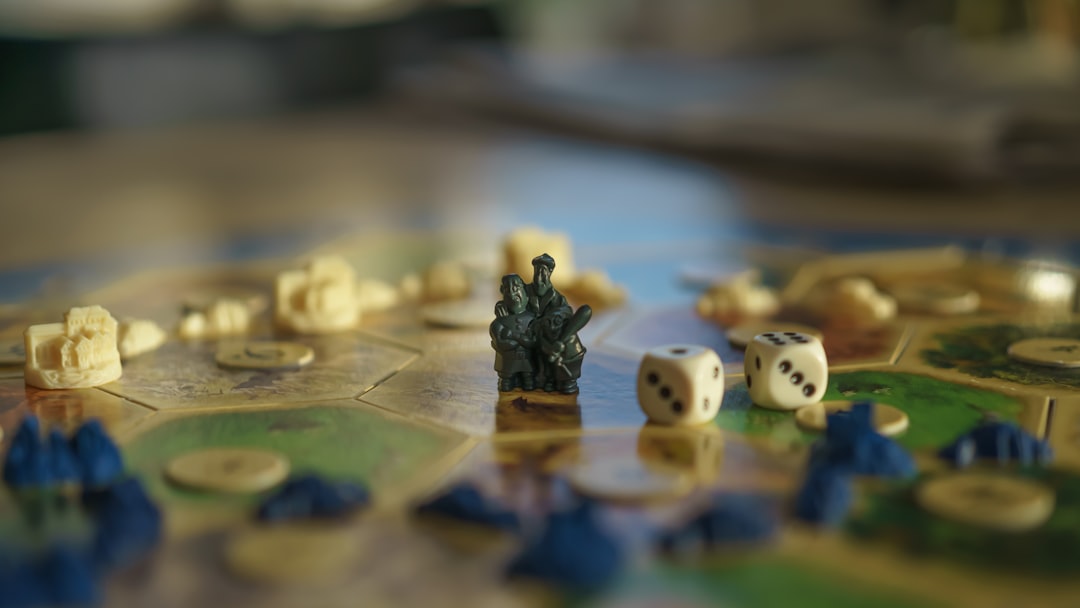 black-and-white-dice-on-table-dygqaqfn3rs